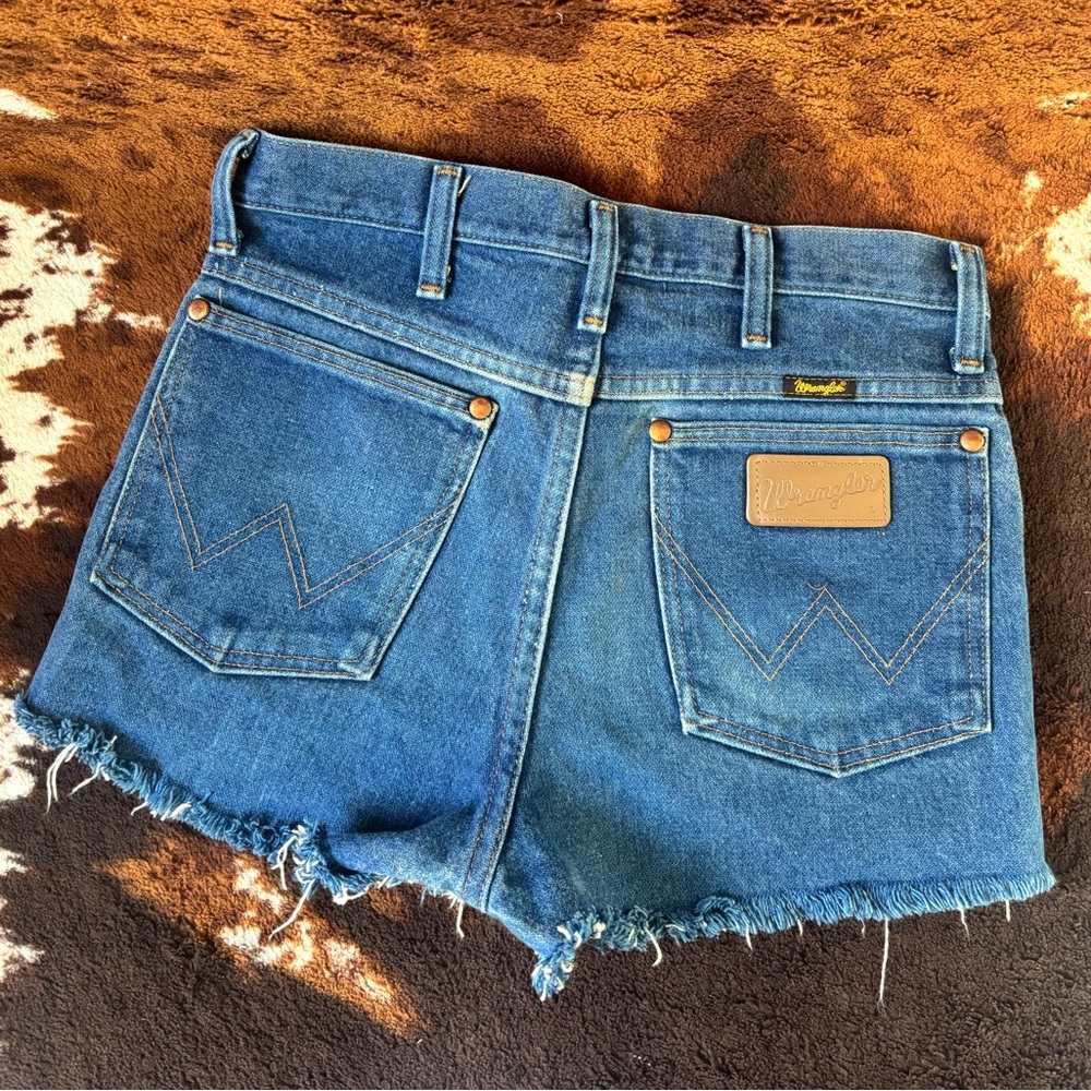 Wrangler Blue Jean cut off Shorts